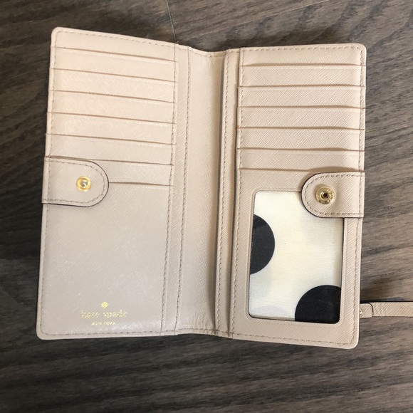 Kate Spade wallet - Picture 2 of 3